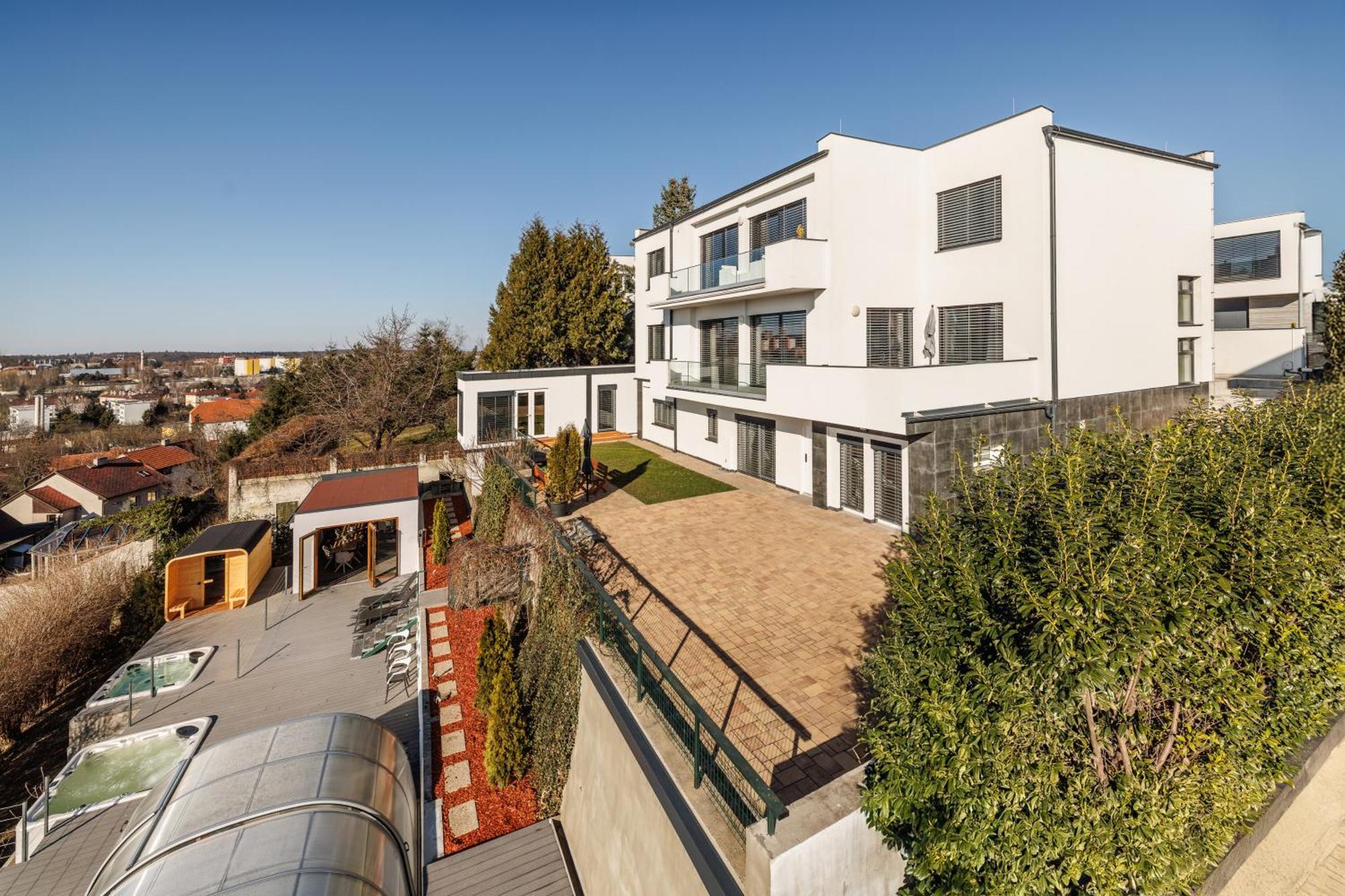 Airport Luxury & Appartement Praag