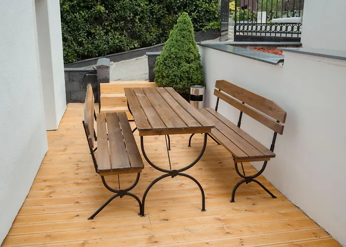 Airport Luxury Apartment & Spa Prague